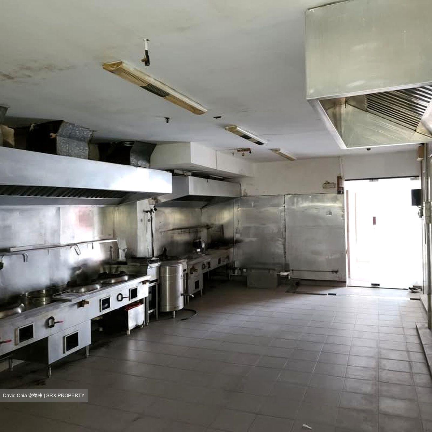 Upper Serangoon Shopping Centre (D19), Retail #598615381